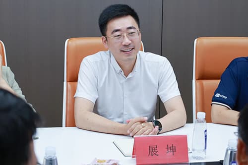 斯坦德生物醫(yī)藥事業(yè)群的領航者展坤總經(jīng)理致